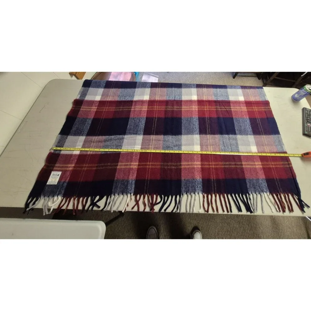 Faribo Acrylic Plaid Red Blue White Stadium Throw Lap Blanket 44 X 56